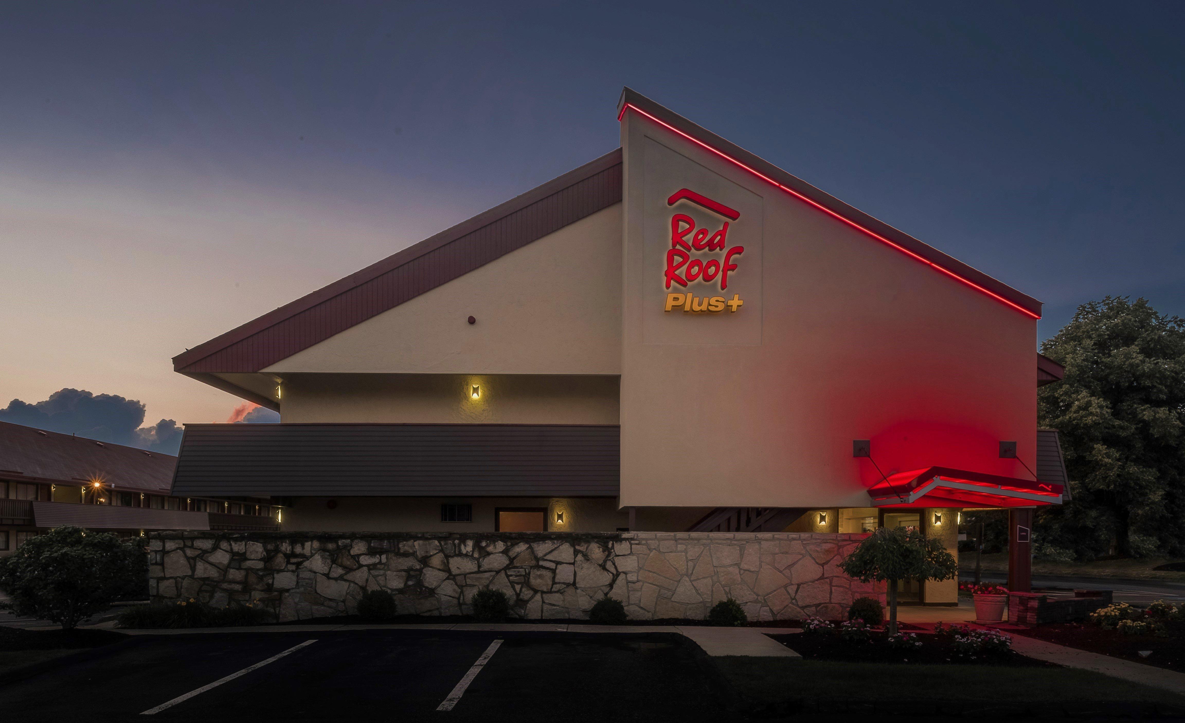 Red Roof Inn Plus + Boston - Framingham Exterior photo